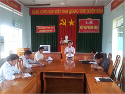 lễ kết nạp đảng viên mới